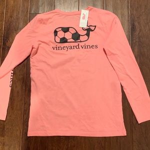 New Vineyard Vines Soccer shirt Youth Large